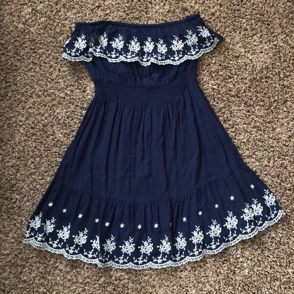 Mini strapless summer dress